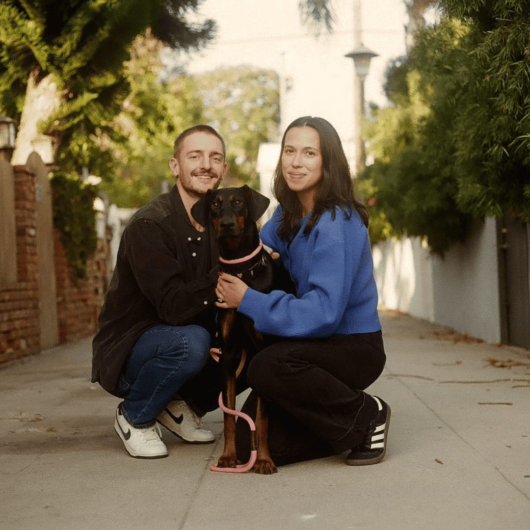 THE SNIFF: featuring Sofia, John & Lady