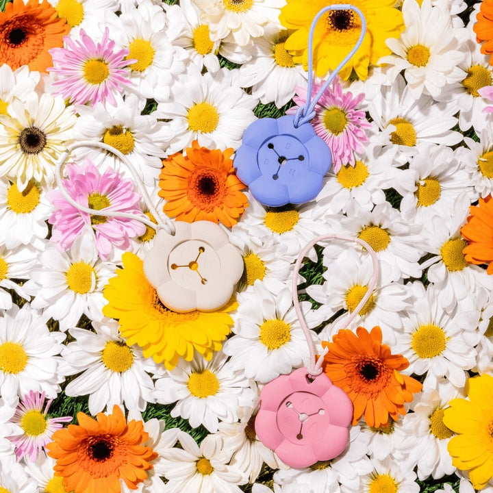 Poopsy Daisy Poop Bag Holder Flowers